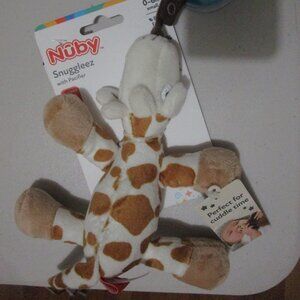 NWT Nuby Snuggleez with Cherry Pacifier holder stuffed Giraffe 0-6 Months